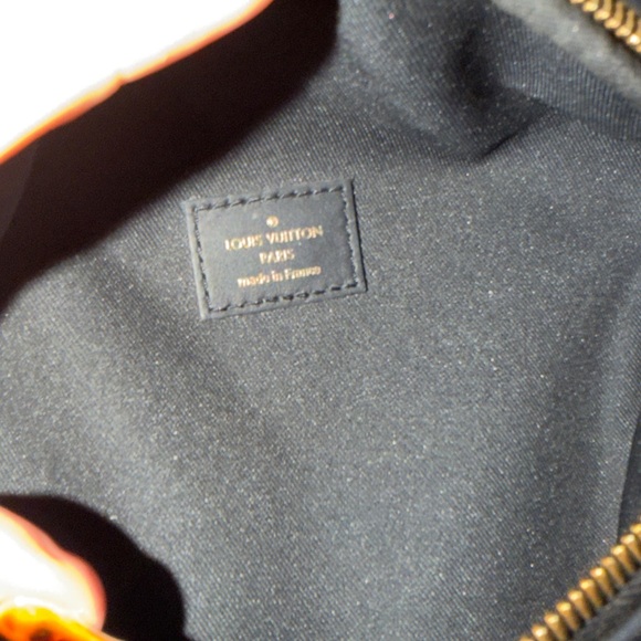 Louis Vuitton “New Wave” Bumbag Quilted Calfskin Belt Bag Black LV Crossbody - Picture 7 of 12